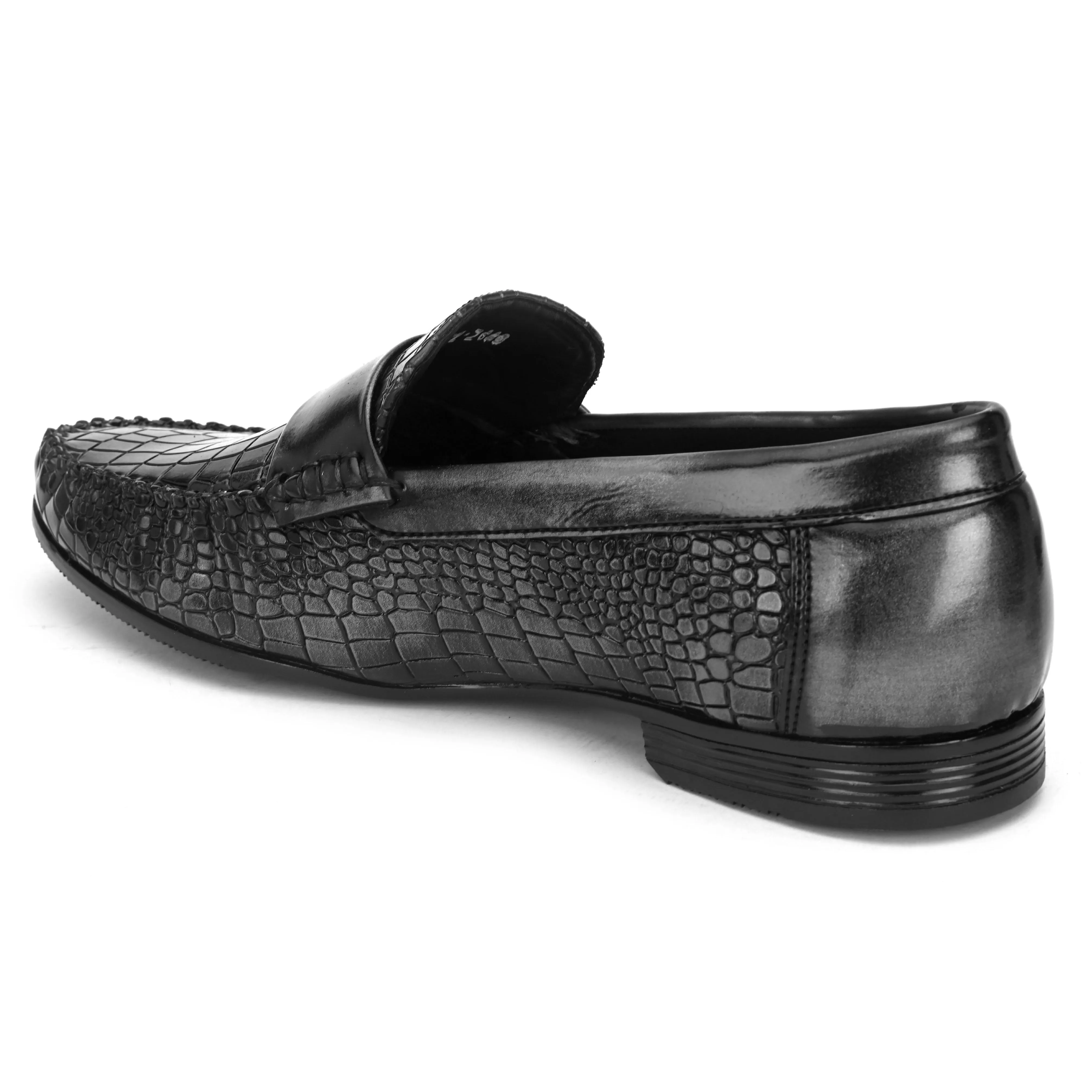 Dulcia Men's Silver Textured Driving Loafers