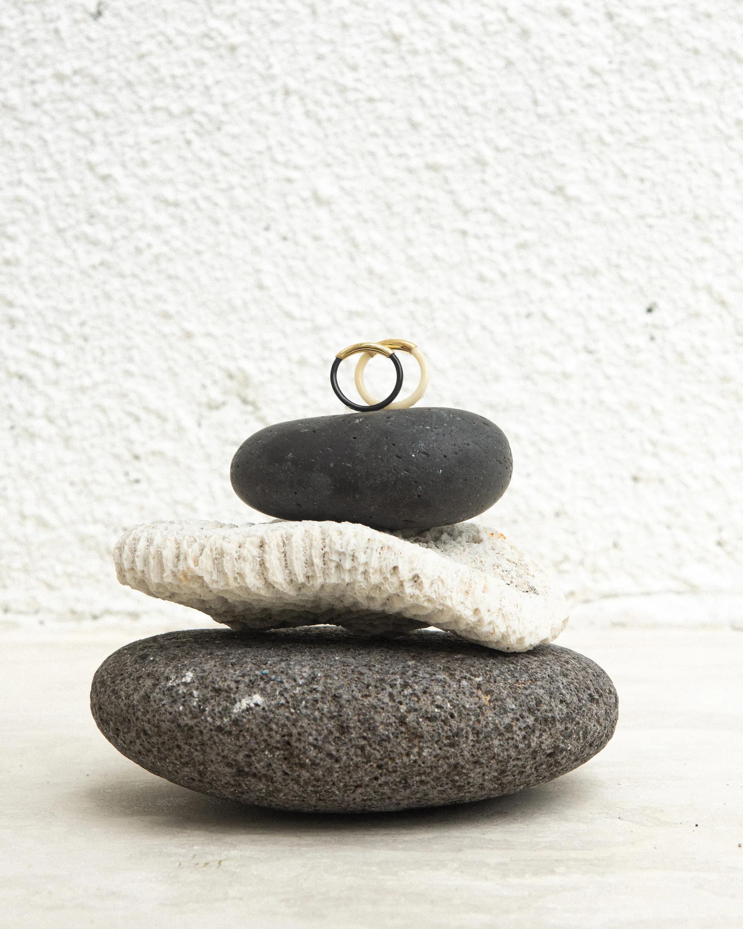 Gold-Vermeil white natural ring / BAR