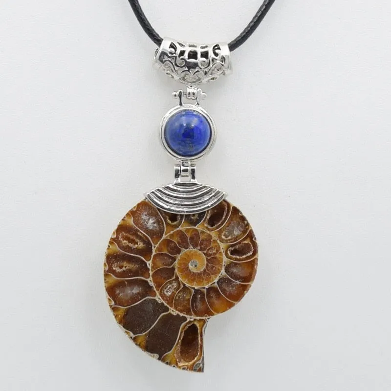 High Quality Natural Ammonite Shell with Natural Stones Choker