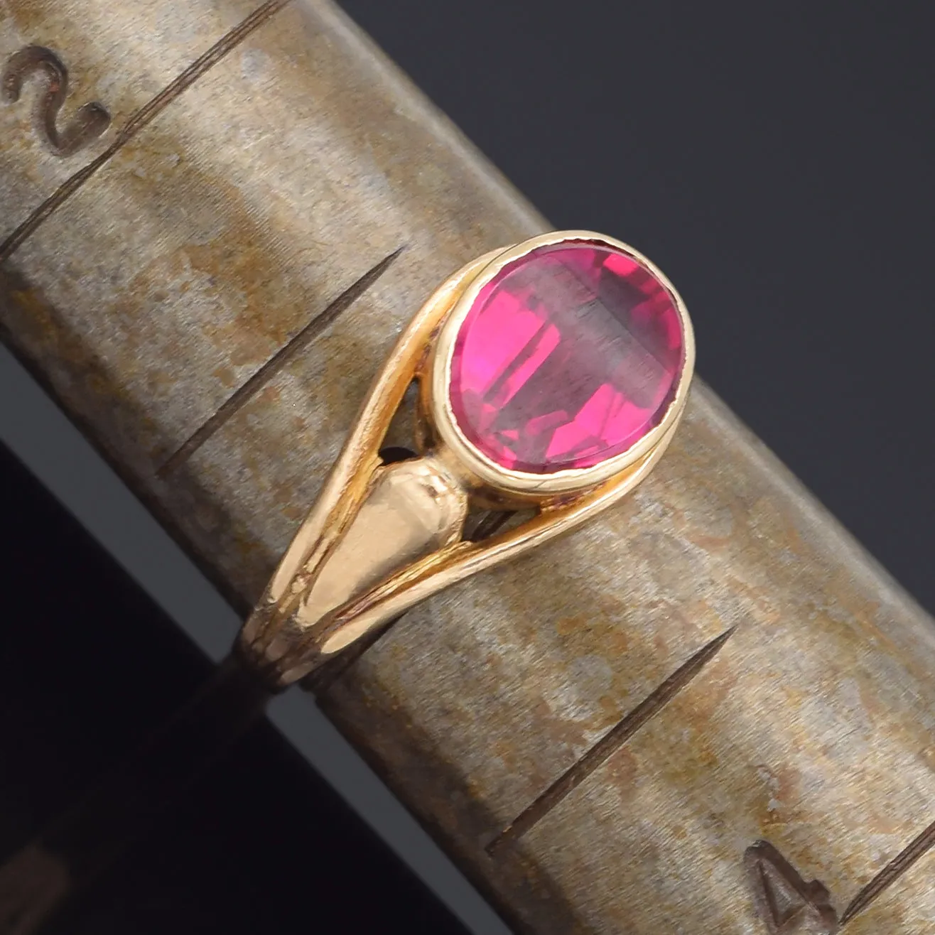 Vintage 10K Yellow Gold 1.19 Carat Ruby Band Ring